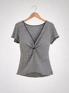 Newport News Black White Striped Twist Front Blouse Size 14 FlutterSleeve V-Neck